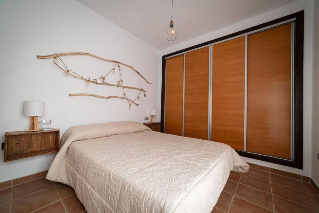 Apartamento Relajante Con Vistas Al Atardecer En أغيلاس المظهر الخارجي الصورة